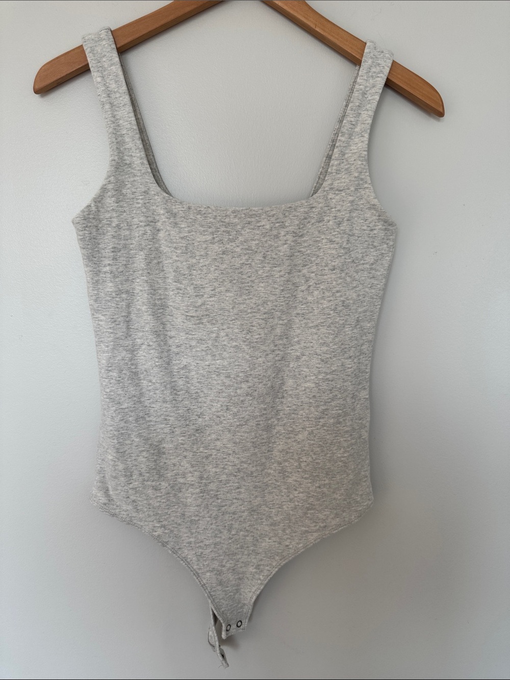 Abercrombie & Fitch Light Heather Gray Scoop Neck Bodysuit Size Medium